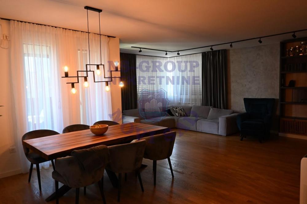 Slika 1 - Četvorosoban stan na prodaju, 132m2, 648.900€