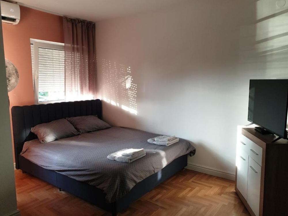 Slika 3 - Mileve Marić Ajnštajn, Jednosoban stan za izdavanje, 34m2, 500€