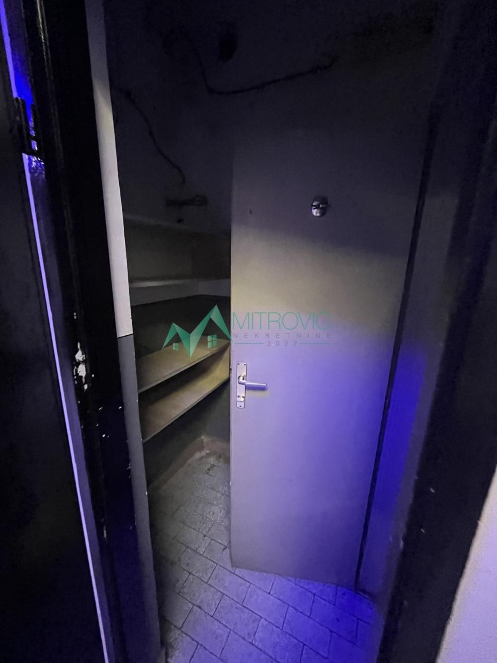 Slika 2 -  Lokal za izdavanje, 110m2, 900€