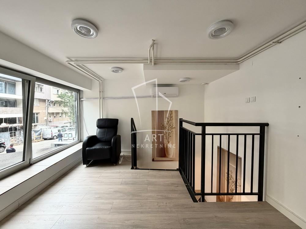 Slika 11 - Gospodara Vučića,  Lokal na prodaju, 108m2, 295.000€