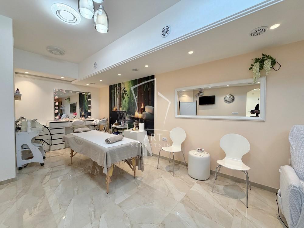 Slika 4 - Gospodara Vučića,  Lokal na prodaju, 108m2, 295.000€