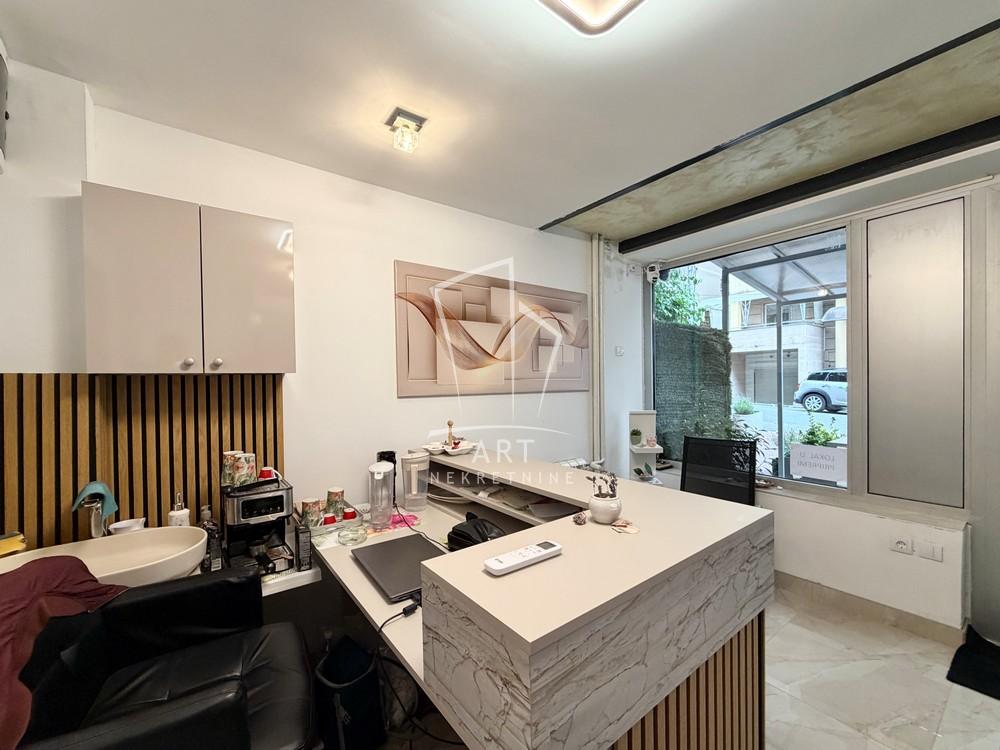 Slika 8 - Gospodara Vučića,  Lokal na prodaju, 108m2, 295.000€