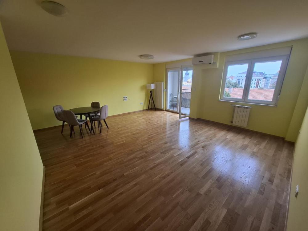 Glavna slika oglasa 415067