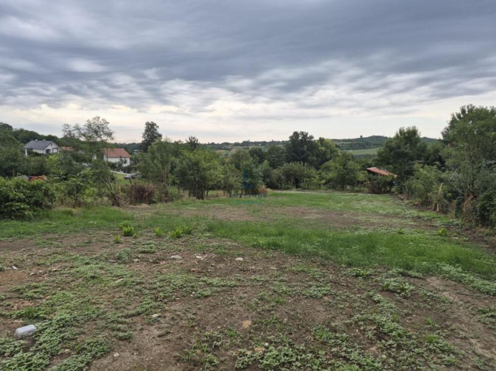 Glavna slika - Plac na prodaju, Mladenovac, Mladenovac selo, 25.000€