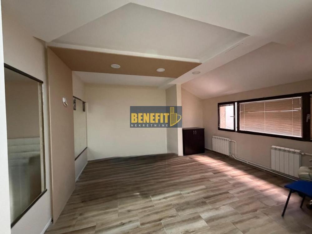 Glavna slika - Lokal na prodaju, 64m2, 210.000€
