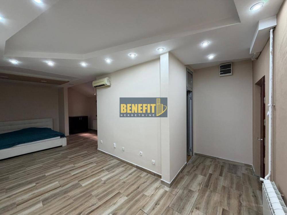 Slika 4 -  Lokal na prodaju, 64m2, 210.000€