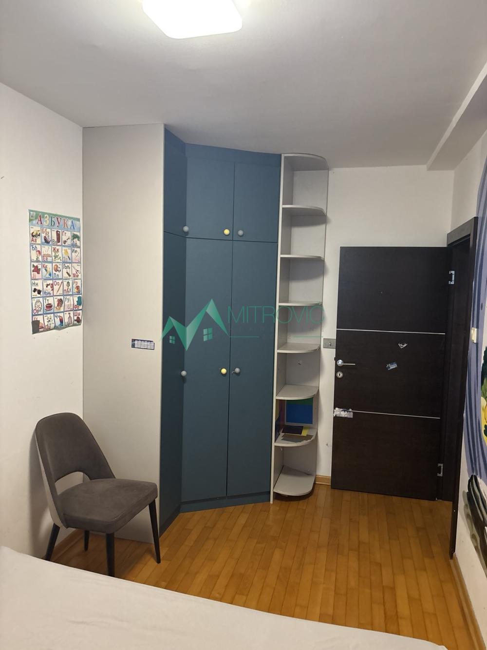 Slika 11 - Četvoroiposoban stan za izdavanje, 126m2, 1.200€