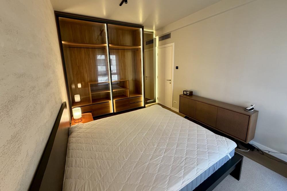Slika 8 - Nevesinjska, Trosoban stan za izdavanje, 100m2, 2.300€