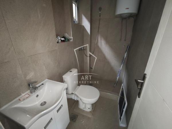 Slika 3 - Godominska,  Lokal za izdavanje, 83m2, 800€