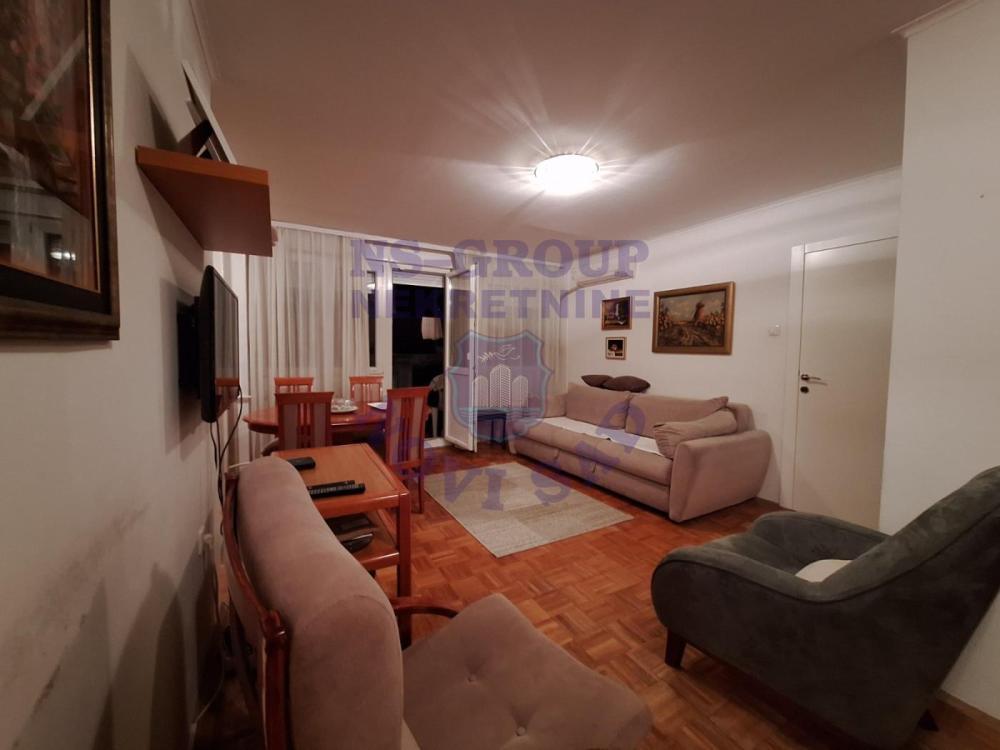 Glavna slika -Dvoiposoban stan na prodaju, 62m2, 217.330€