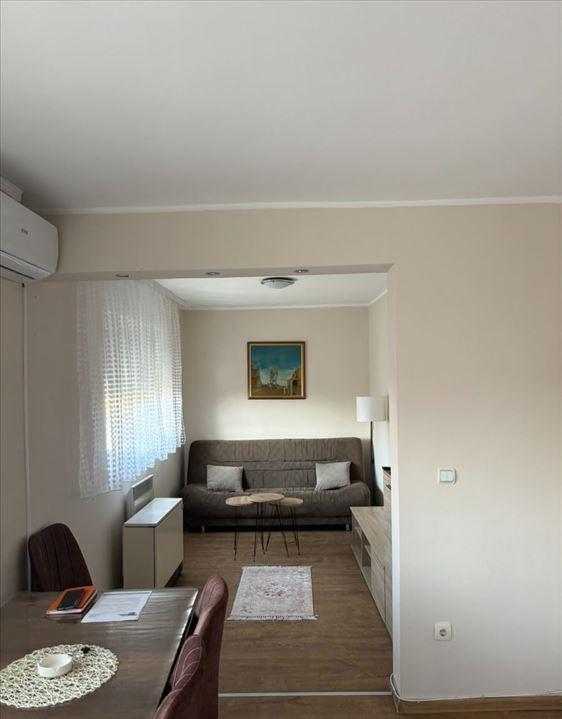 Slika 1 - Železnička, Jednoiposoban stan za izdavanje, 41m2, 420€