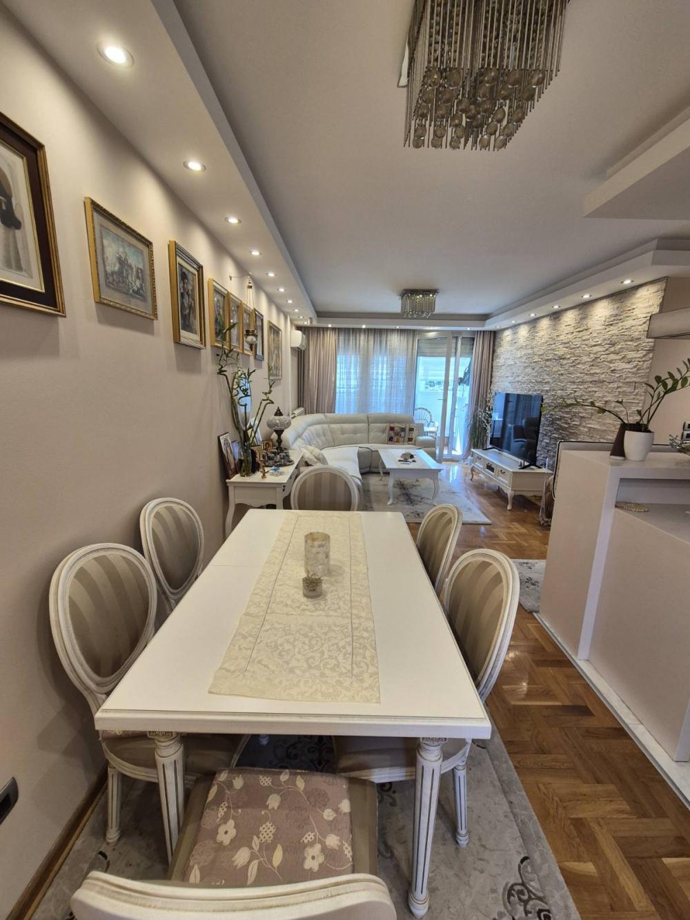 Slika 3 - Matije Vukovića, Petosoban stan za izdavanje, 140m2, 2.000€
