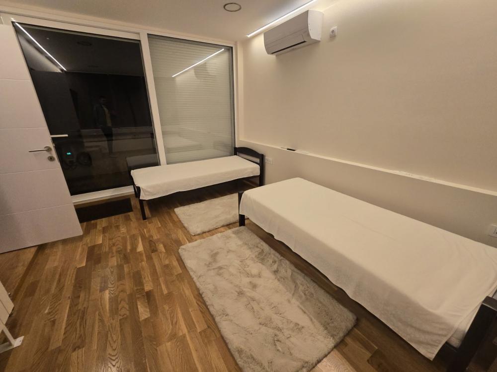 Slika 8 - Velisava Vulovića, Trosoban stan za izdavanje, 86m2, 1.500€