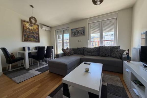 Slika 1 - Šumadijske divizije, Trosoban stan na prodaju, 82m2, 279.000€