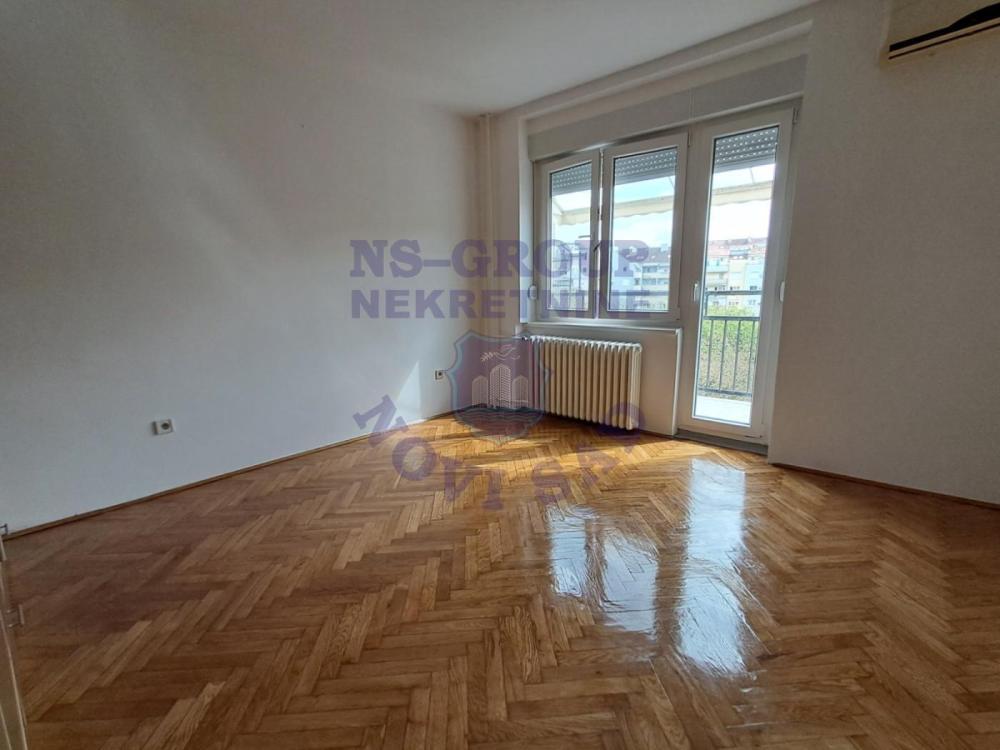 Glavna slika -Miše Dimitrijevića, Jednosoban stan na prodaju, 32m2, 103.000€
