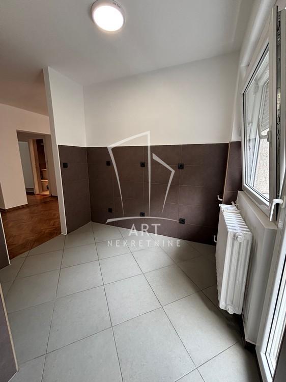 Slika 10 - Kičevska, Trosoban stan za izdavanje, 63m2, 850€
