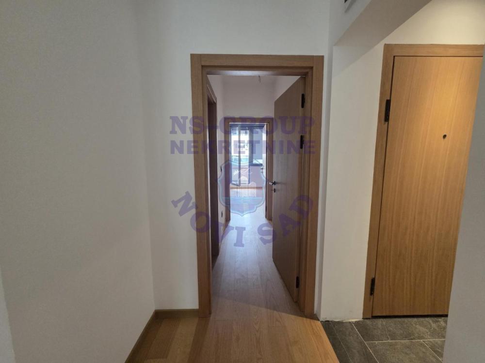 Slika 4 - Četvoroiposoban stan na prodaju, 242m2, 607.700€