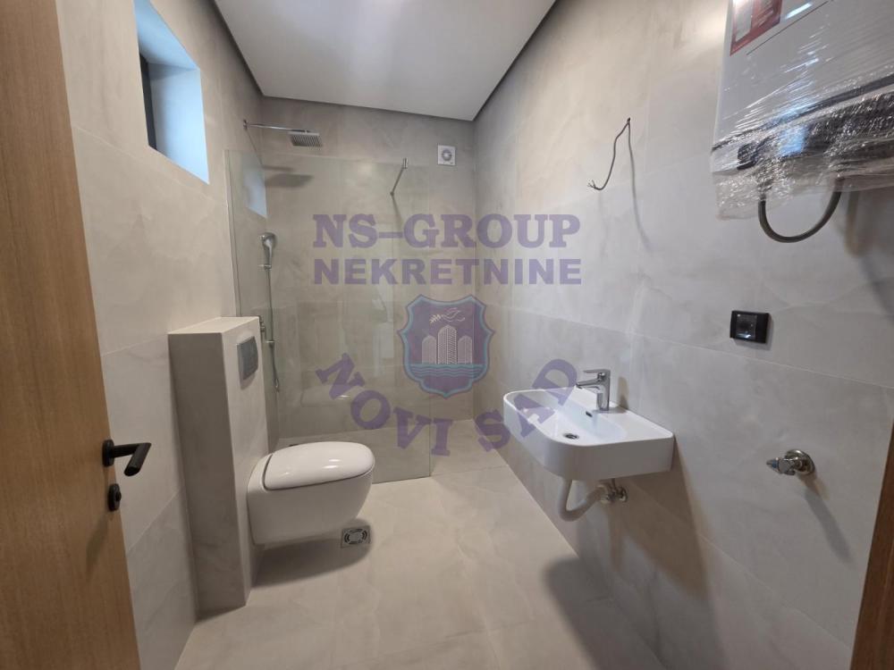 Slika 8 - Četvoroiposoban stan na prodaju, 242m2, 607.700€
