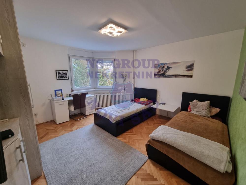 Slika 2 - Četvorosoban stan na prodaju, 85m2, 257.500€
