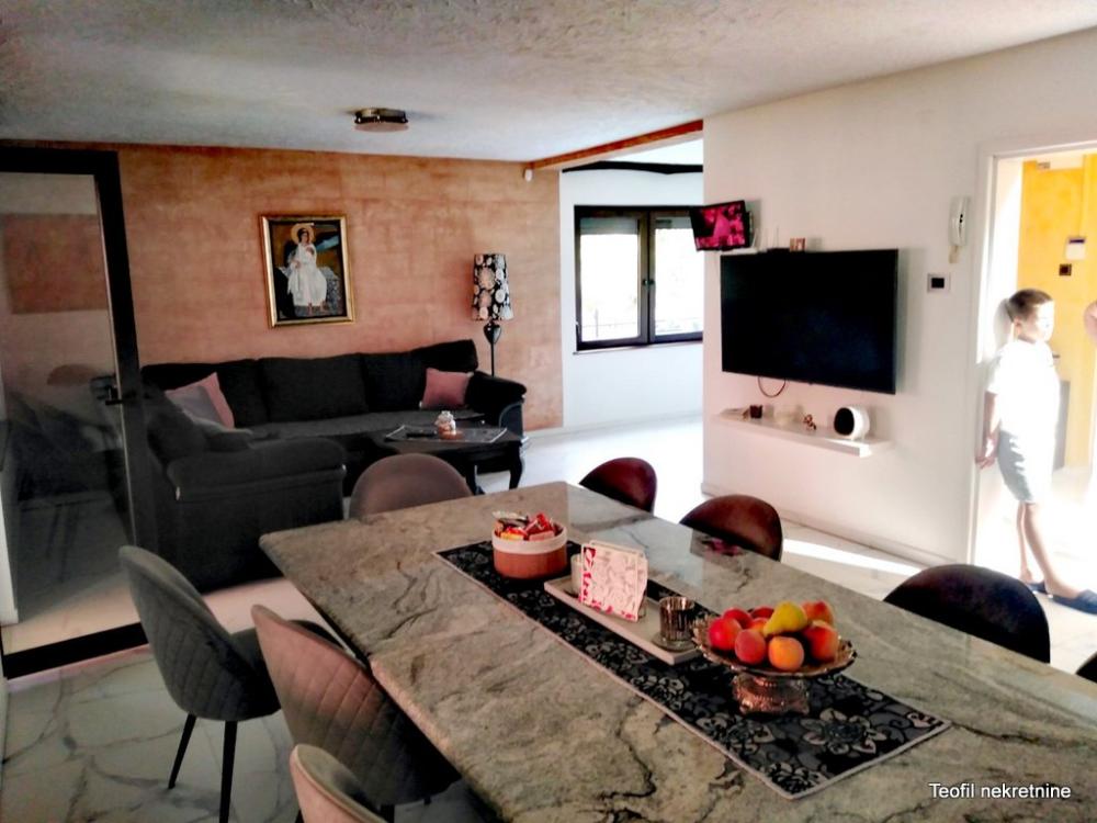 Slika 6 - Čede Polkića,  Kuća na prodaju, 191m2, 239.000€