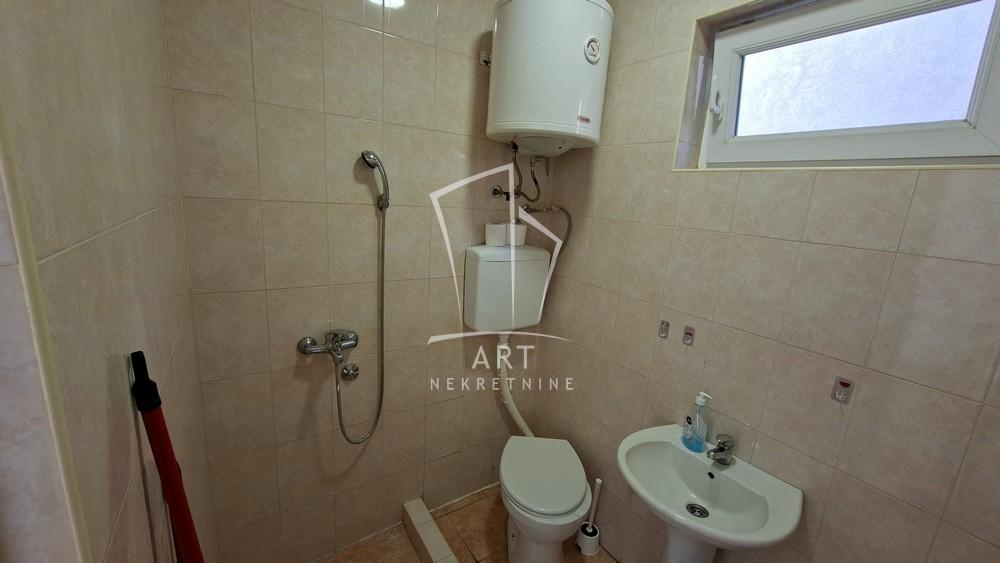Slika 5 -  Lokal za izdavanje, 35m2, 300€