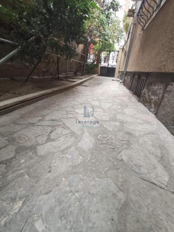 Slika 11 - Patrijarha Varnave,  Lokal za izdavanje, 75m2, 750€