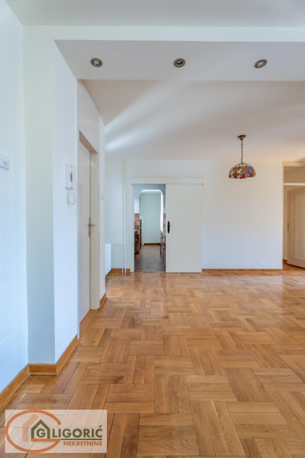 Slika 6 - Bulevar Arsenija Čarnojevića, Petosoban stan na prodaju, 122m2, 410.000€