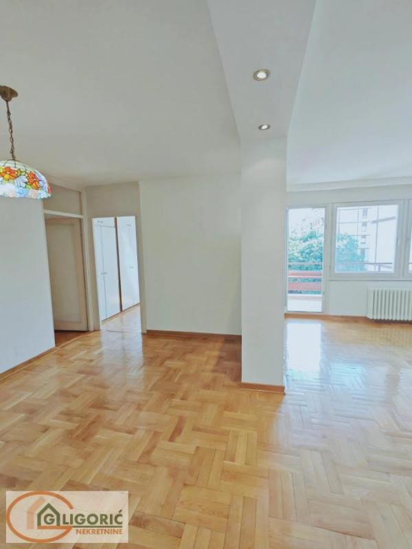 Slika 7 - Bulevar Arsenija Čarnojevića, Petosoban stan na prodaju, 122m2, 410.000€