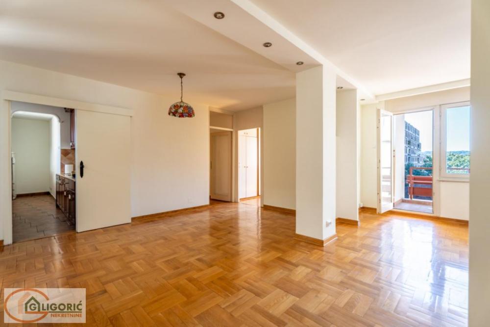 Slika 2 - Bulevar Arsenija Čarnojevića, Petosoban stan na prodaju, 122m2, 410.000€