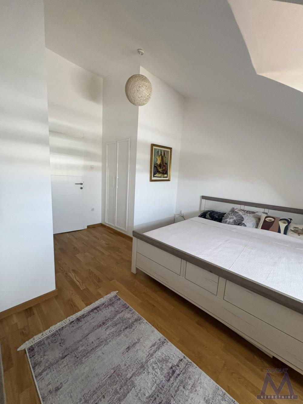 Slika 2 - Troiposoban stan na prodaju, 99m2, 247.200€