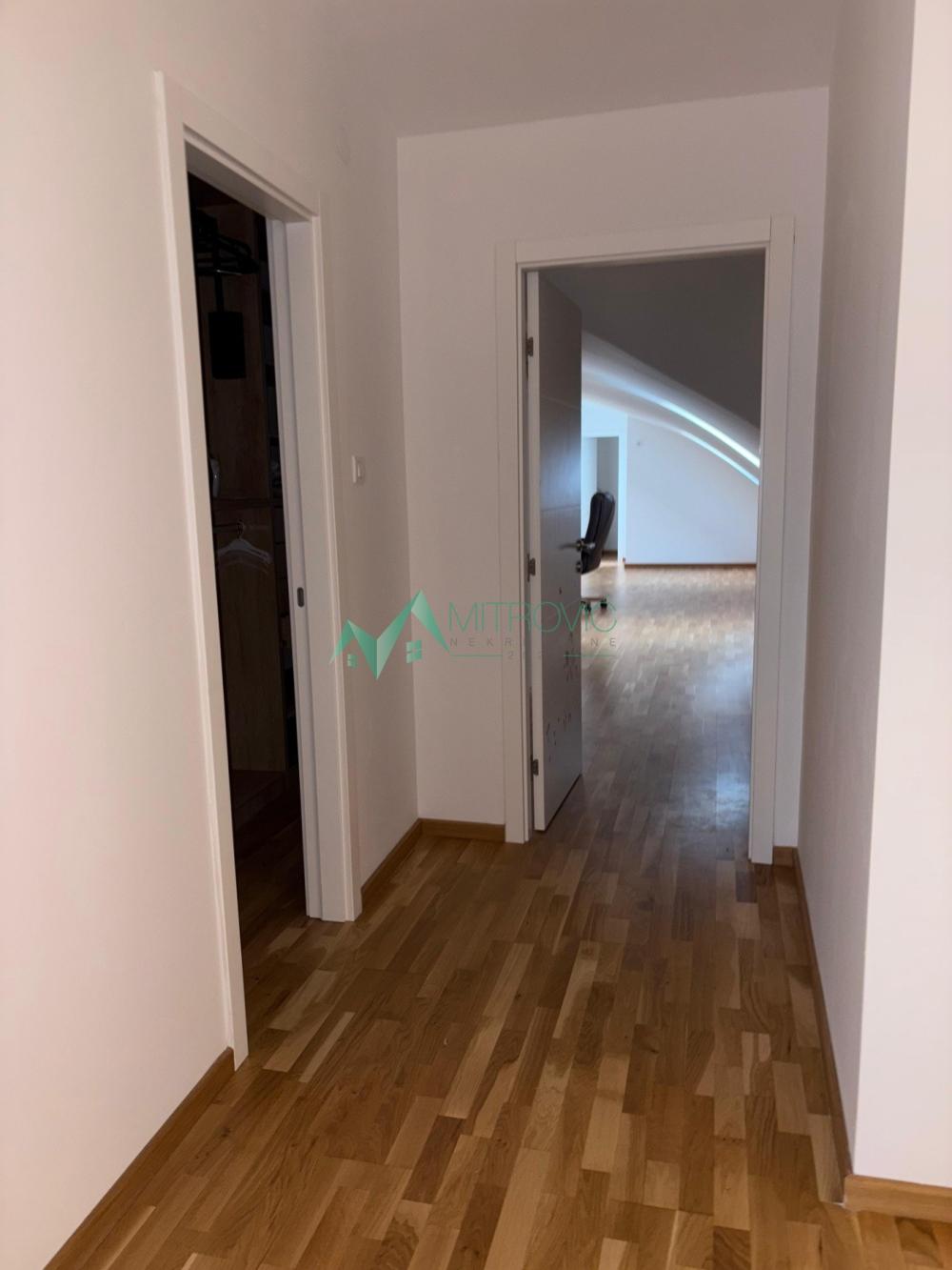 Slika 7 - Petosoban stan za izdavanje, 128m2, 1.300€