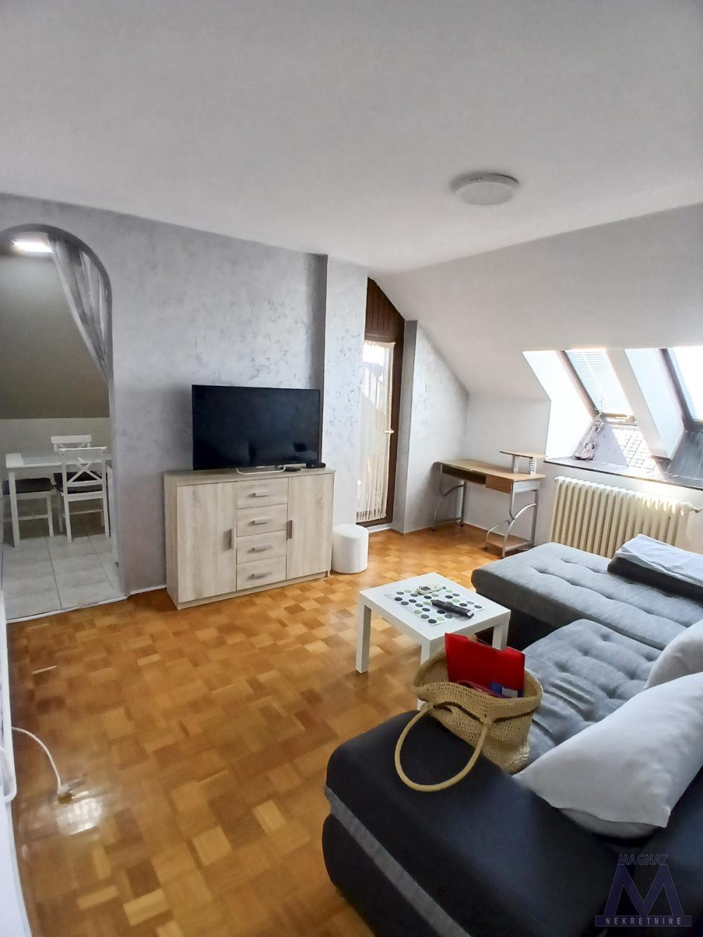 Glavna slika -Dvosoban stan na prodaju, 45m2, 120.000€