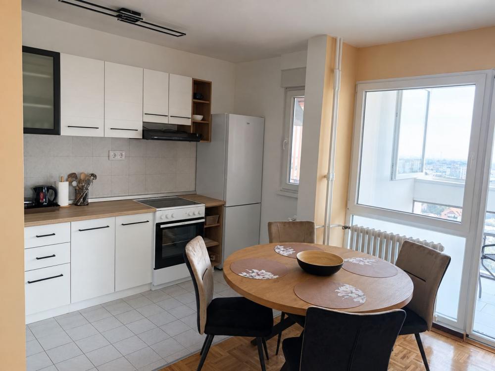 Slika 1 - Banijska, Trosoban stan za izdavanje, 63m2, 650€