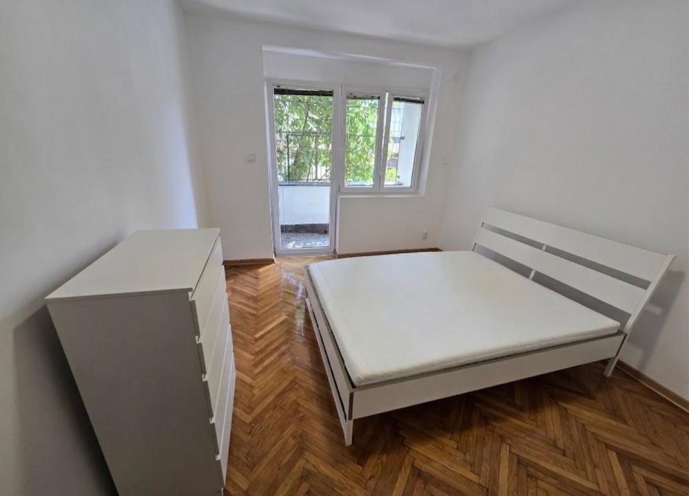 Slika 5 - Cara Dušana, Dvosoban stan za izdavanje, 60m2, 680€