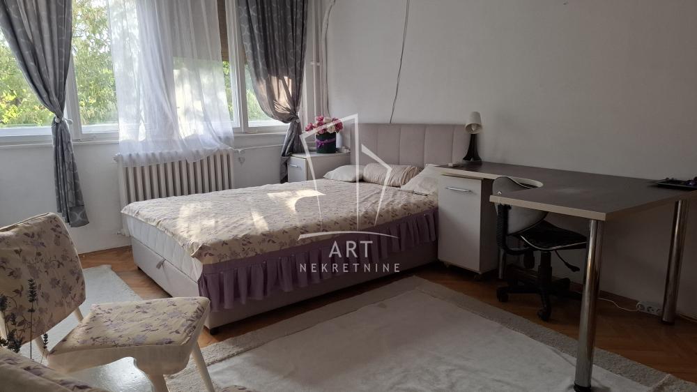 Slika 3 - Aleksinačkih rudara, Trosoban stan za izdavanje, 62m2, 700€