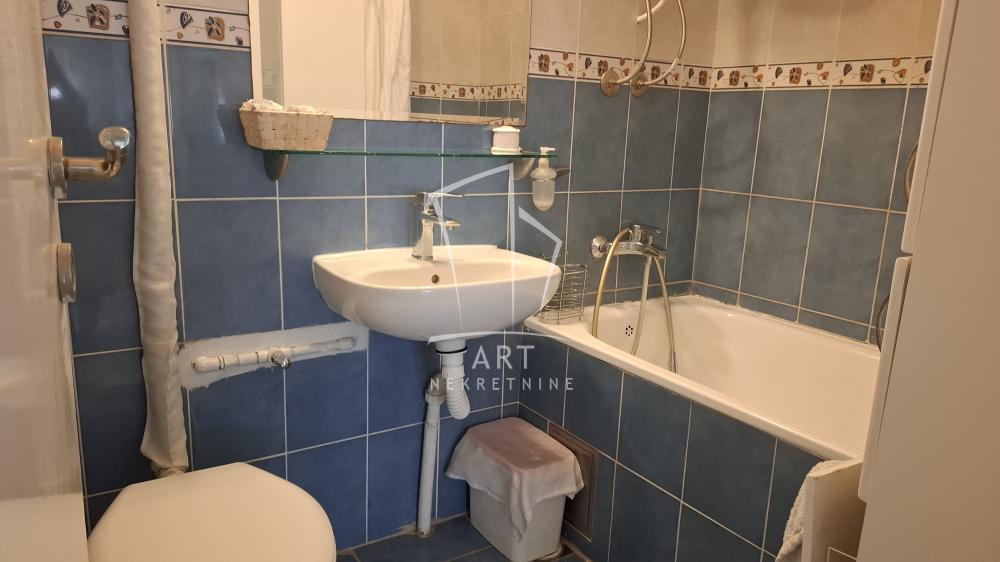 Slika 10 - Aleksinačkih rudara, Trosoban stan za izdavanje, 62m2, 700€