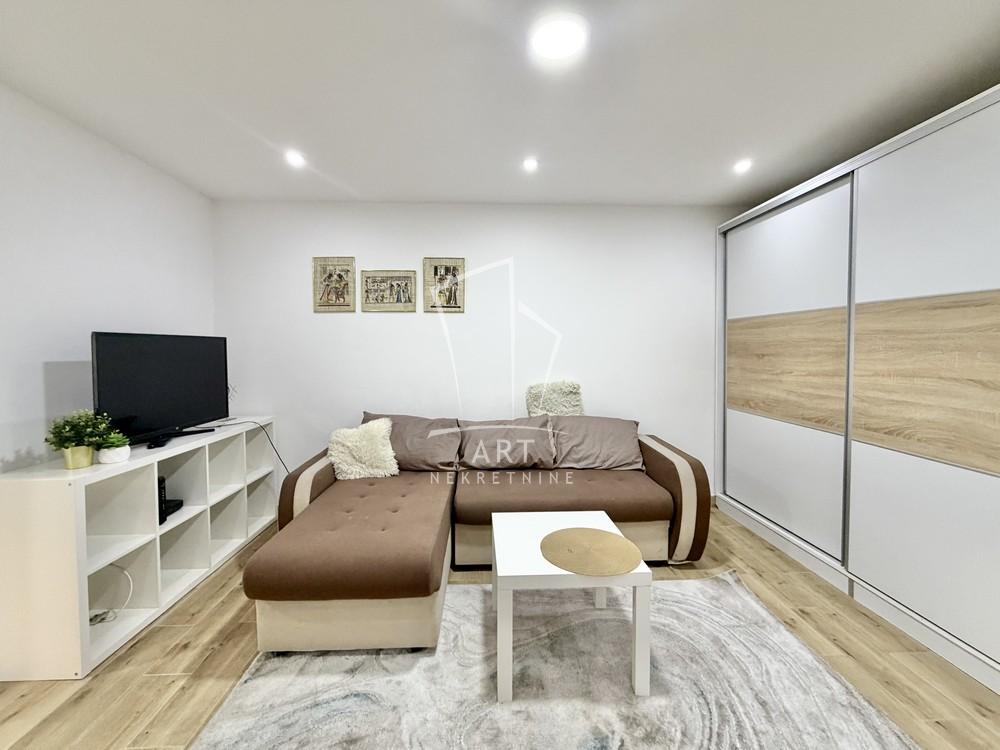 Slika 3 - Džordža Vašingtona, Dvosoban stan na prodaju, 37m2, 159.000€