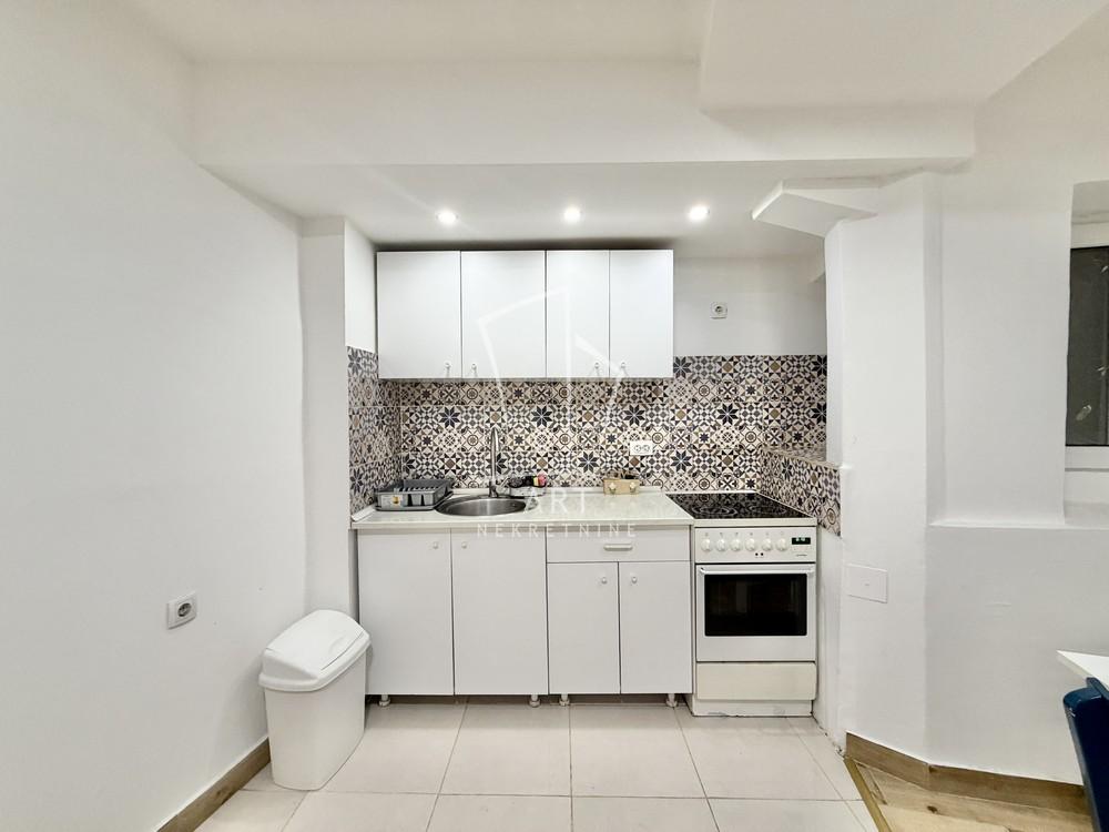 Slika 7 - Džordža Vašingtona, Dvosoban stan na prodaju, 37m2, 159.000€