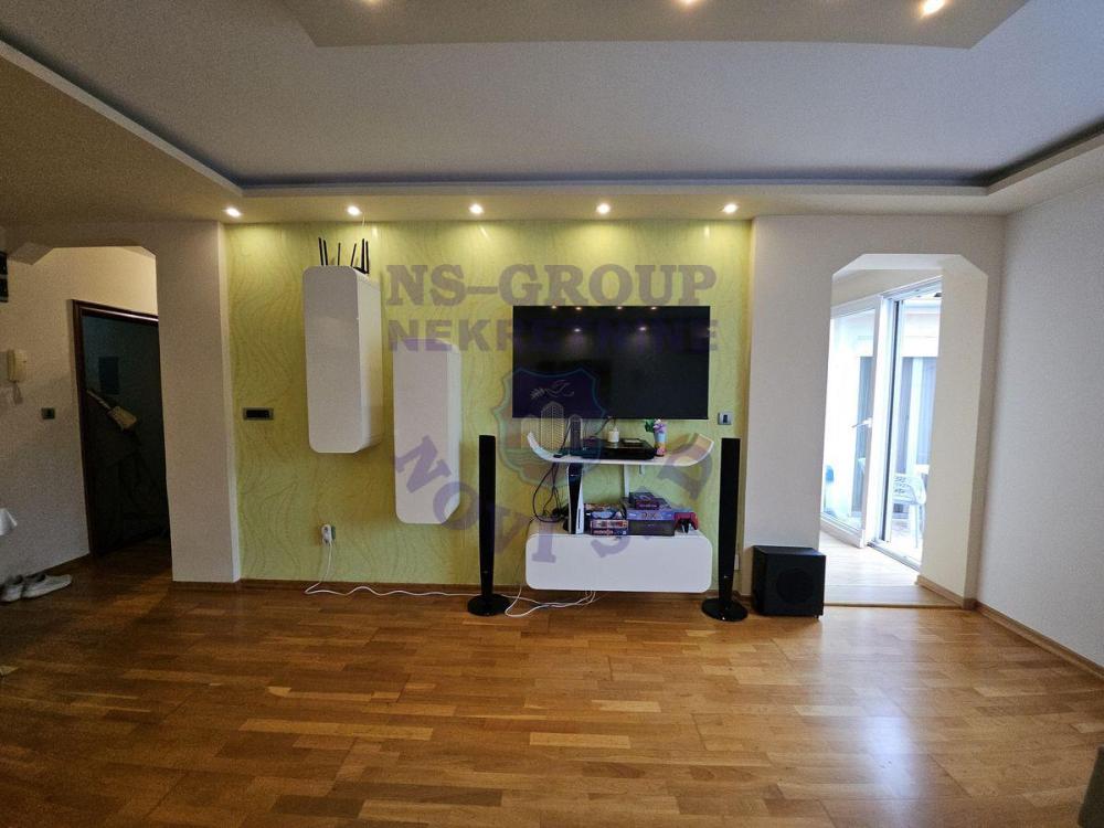 Slika 9 - Četvoroiposoban stan na prodaju, 89m2, 226.600€