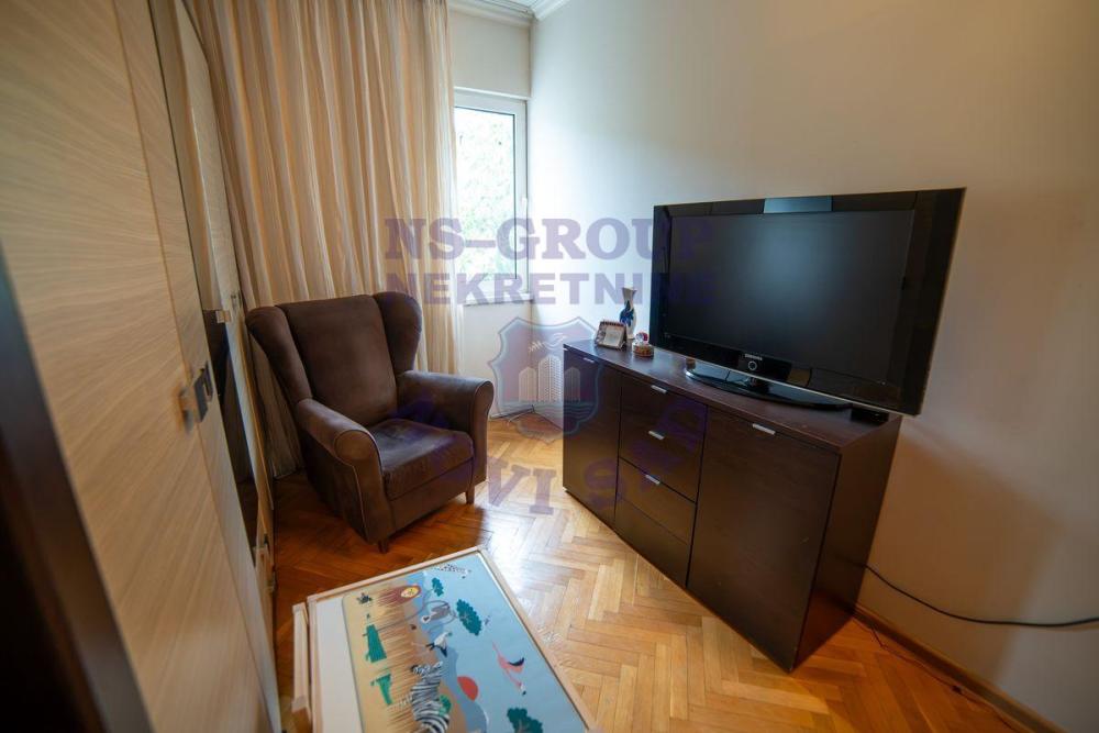 Slika 9 - Četvorosoban stan na prodaju, 104m2, 350.000€