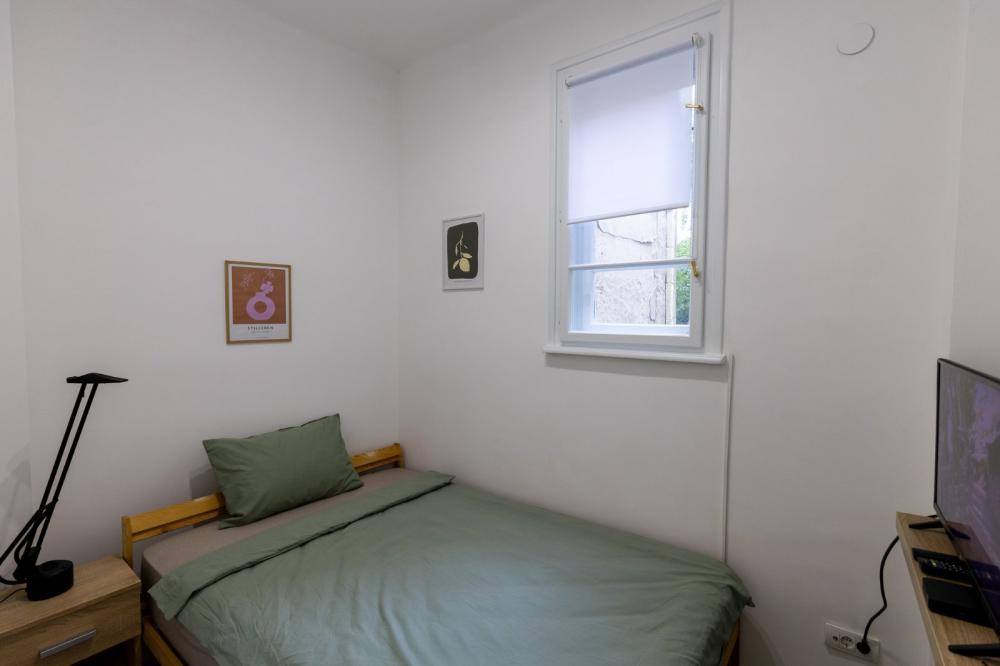 Slika 6 - Bulevar Kralja Aleksandra, Dvosoban stan za izdavanje, 40m2, 800€