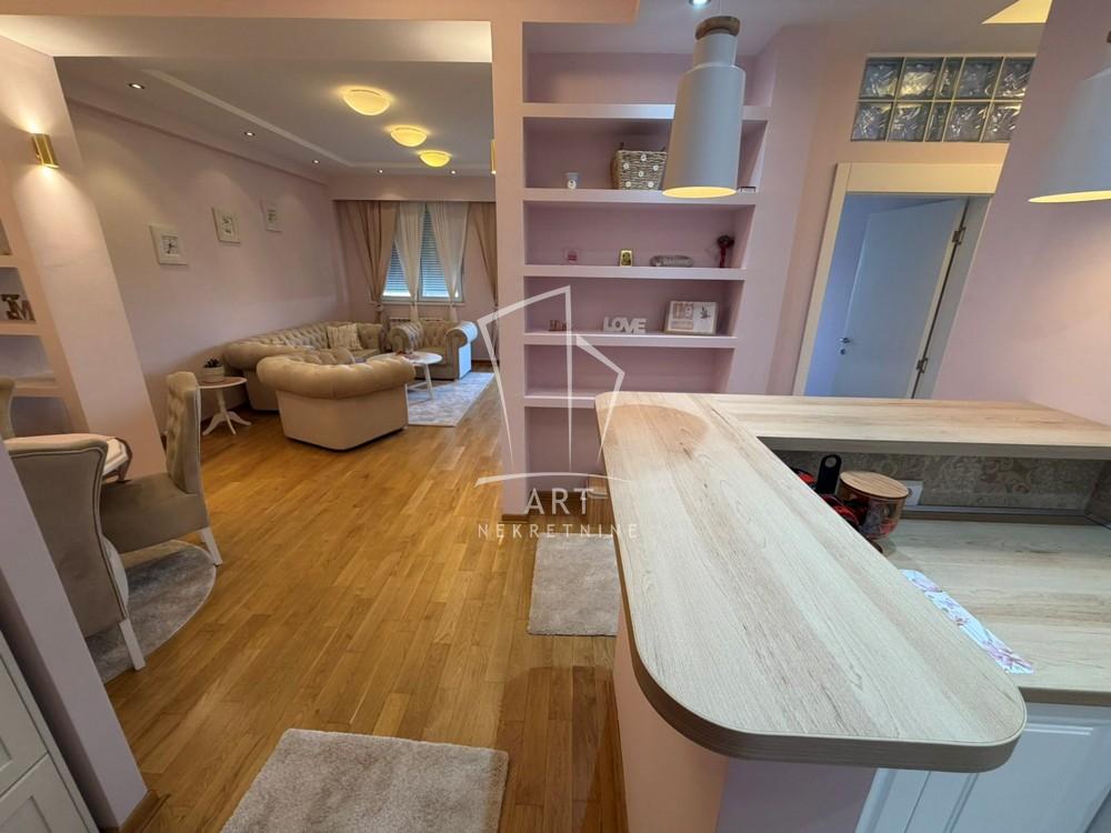 Slika 4 - Darinke Jevrić, Trosoban stan za izdavanje, 71m2, 800€