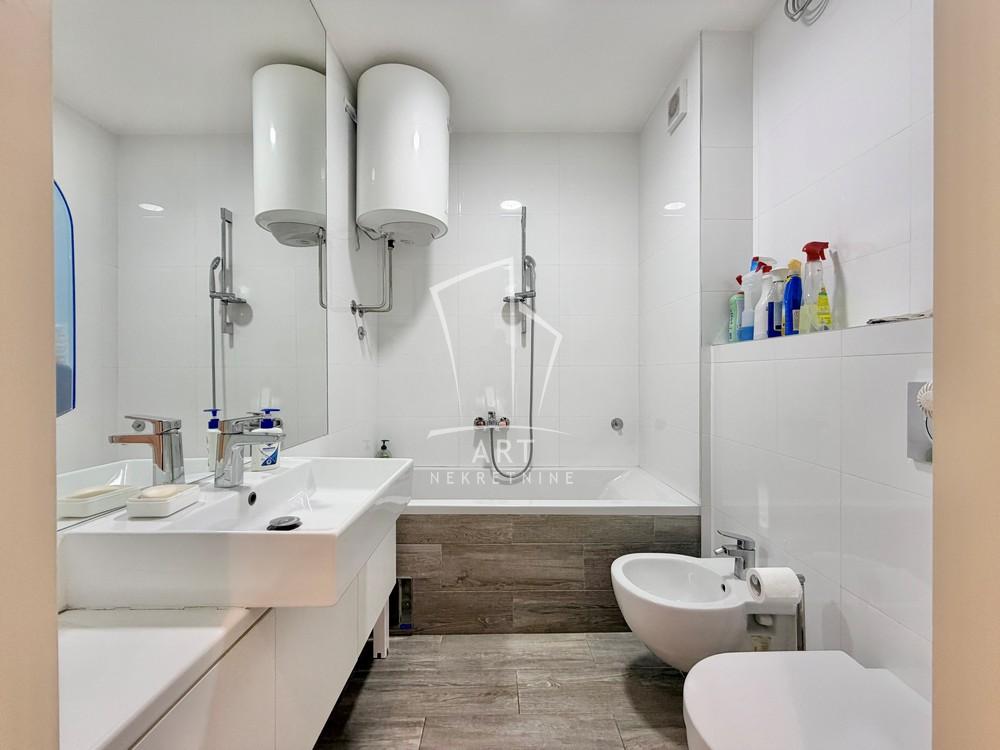 Slika 11 - Dimitrija Tucovića, Trosoban stan na prodaju, 75m2, 320.000€