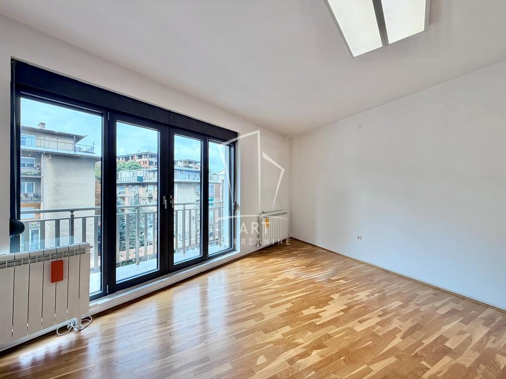 Slika 4 - Dimitrija Tucovića, Trosoban stan na prodaju, 75m2, 320.000€