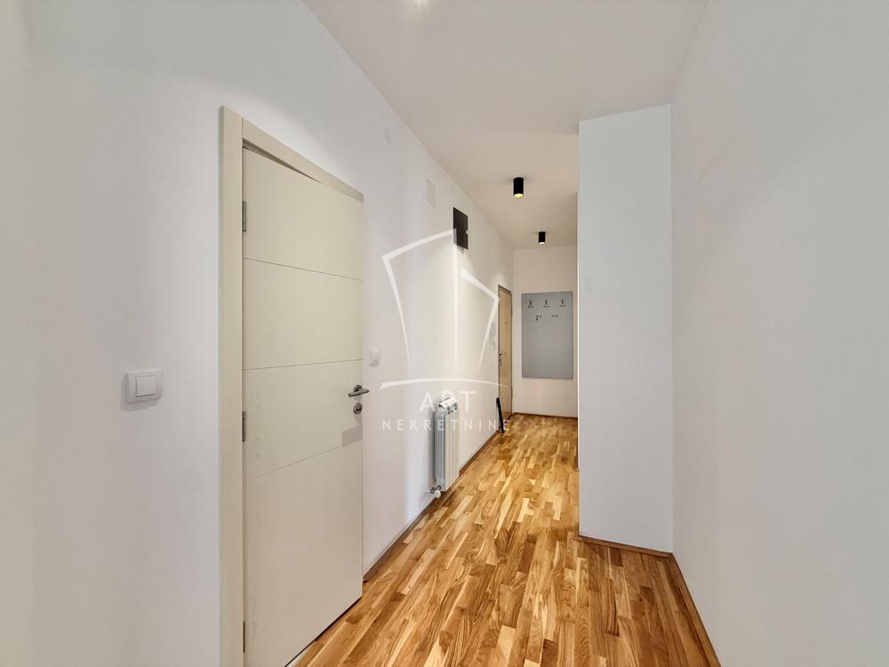 Slika 5 - Dimitrija Tucovića, Trosoban stan na prodaju, 75m2, 320.000€