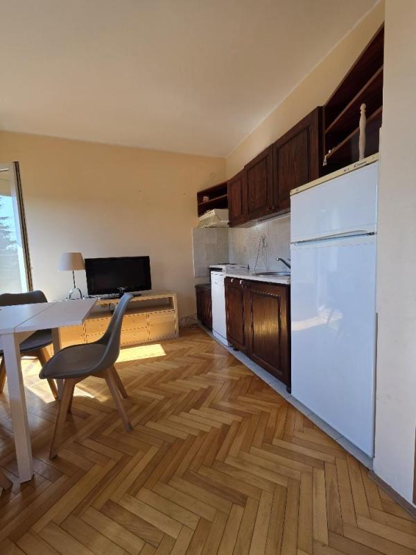 Slika 6 - Dragoslava Srejovića,  Stan za izdavanje, 21m2, 350€