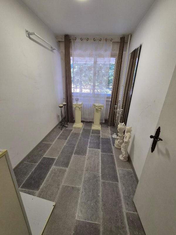 Slika 3 - Bulevar Arsenija Čarnojevića, Trosoban stan za izdavanje, 75m2, 650€