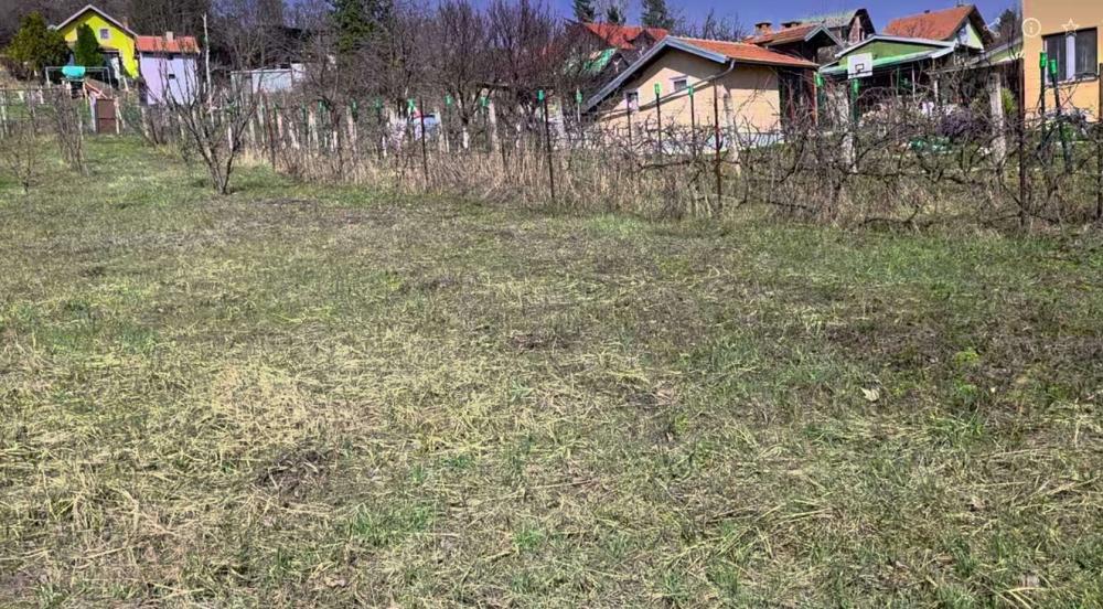 Slika 8 -  Plac na prodaju, Alibegovac, 110.000€
