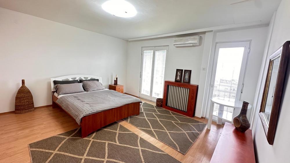 Slika 4 - Jurija Gagarina, Troiposoban stan za izdavanje, 160m2, 1.500€