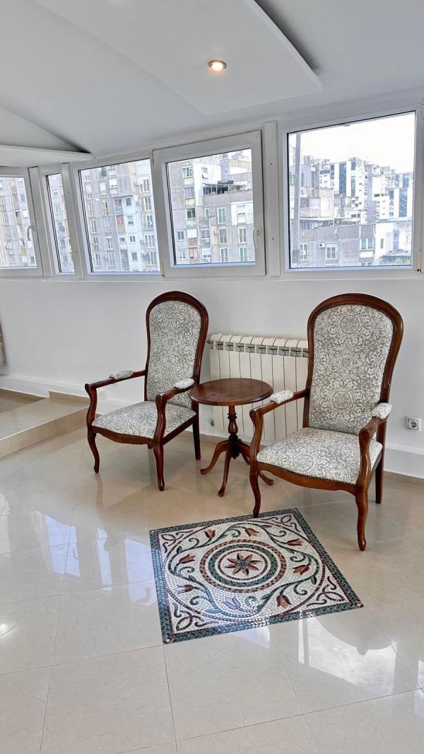 Slika 3 - Jurija Gagarina, Troiposoban stan za izdavanje, 160m2, 1.500€